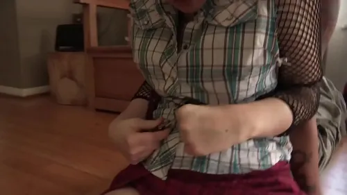 MILF lesbiennes françaises baisent dur - Chattes léchées